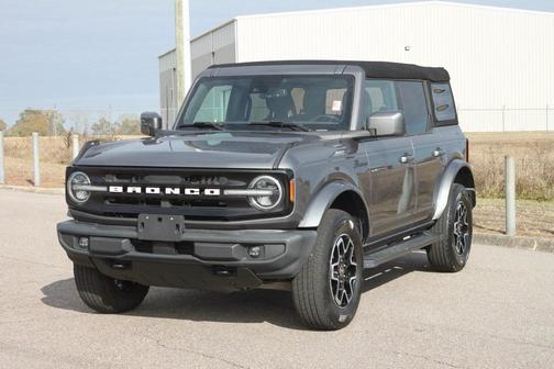 2021 Ford Bronco Outer Banks