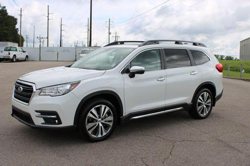 Crystal White Pearl 2021 Subaru Ascent Touring 7-Passenger