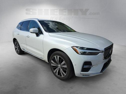 2023 Volvo XC60 B5 Plus Bright Theme