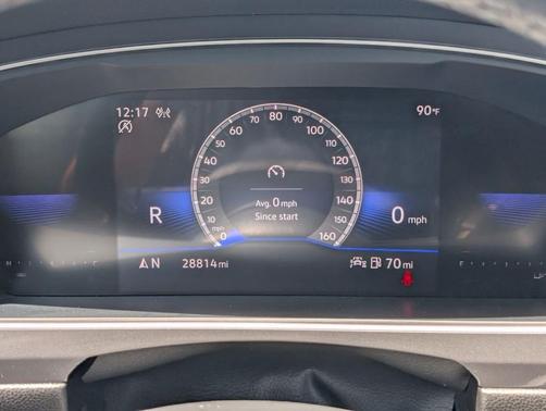 Pyrite Silver Metallic 2024 Volkswagen Tiguan 2.0T SE