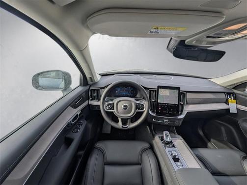 2026 Volvo XC90 B6 Ultra Dark Theme 7-Seater