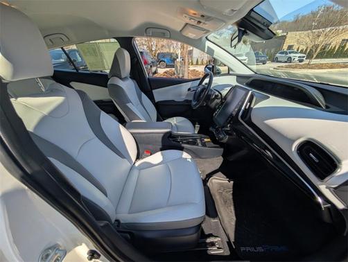 2020 Toyota Prius Prime XLE