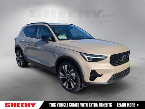 2026 Volvo XC40 B5 Ultra
