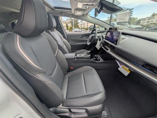 2025 Toyota Prius XLE