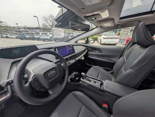 2025 Toyota Prius XLE