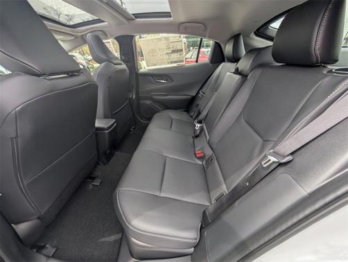 2025 Toyota Prius XLE