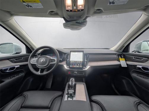 2026 Volvo XC90 B6 Ultra 7-Seater