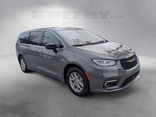 Ceramic Gray Clearcoat 2025 Chrysler Pacifica Select