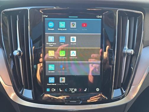 2025 Volvo S60 B5 Core