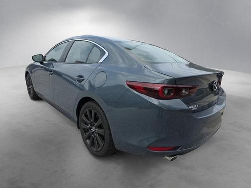 2025 Mazda Mazda3 2.5 S Carbon Edition