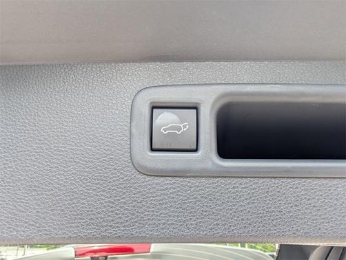 2025 Toyota Highlander Platinum