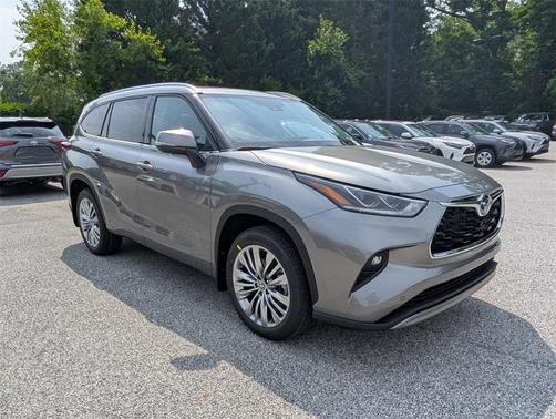 2025 Toyota Highlander Platinum