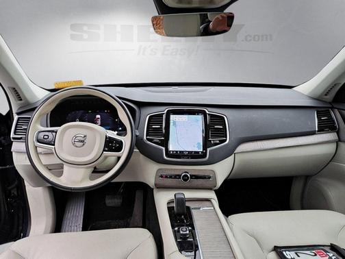 2023 Volvo XC90 B6 Plus 7-Seater