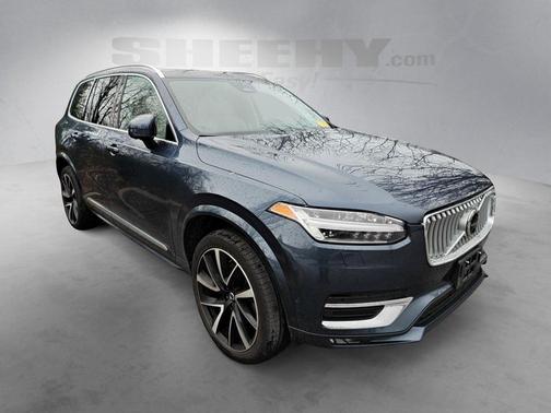 2023 Volvo XC90 B6 Plus 7-Seater