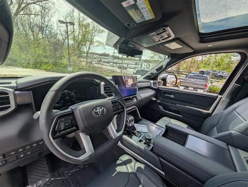 2025 Toyota Tundra Hybrid Platinum
