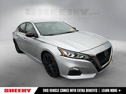 Brilliant Silver Metallic 2021 Nissan Altima 2.5 SR