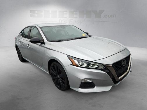 Brilliant Silver Metallic 2021 Nissan Altima 2.5 SR