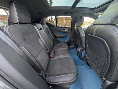 2023 Volvo XC40 Recharge Pure Electric Twin Ultimate