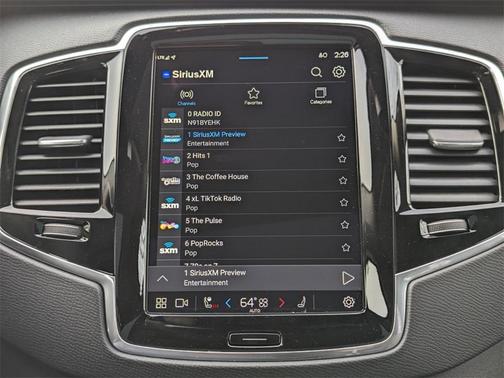 2025 Volvo XC90 Plug-In Hybrid T8 Plus 7-Seater
