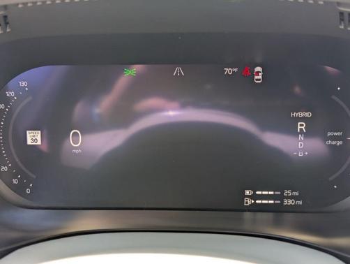 Crystal White Metallic 2023 Volvo XC60 Recharge Plug-In Hybrid T8 Plus Bright Theme