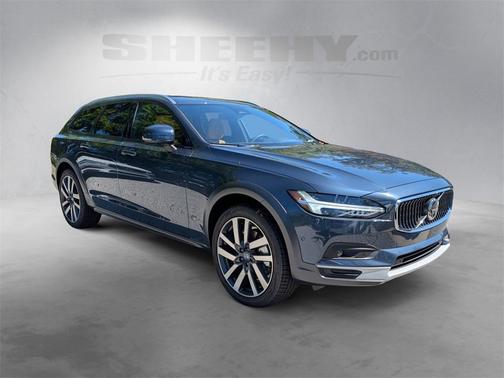 2026 Volvo V90 Cross Country B6 Ultra