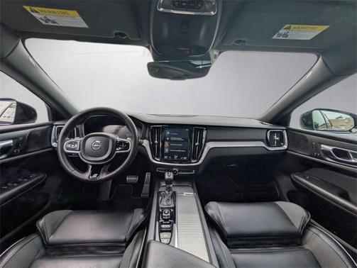 2019 Volvo S60 T5 R-Design