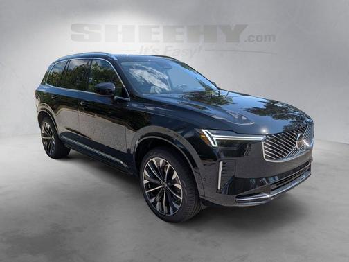 Onyx Black Metallic 2026 Volvo XC90 B6 Ultra 7-Seater