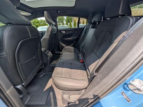 Fjord Blue Metallic 2023 Volvo C40 Recharge Pure Electric Twin Ultimate