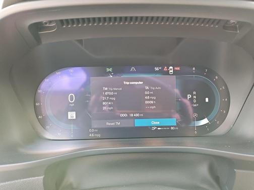 Silver 2023 Volvo XC40 B5 Ultimate Bright Theme