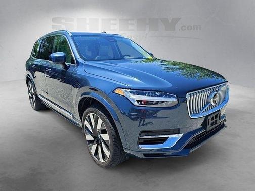 Denim Blue Metallic 2023 Volvo XC90 Recharge Plug-In Hybrid T8 Ultimate Bright Theme 7-Seater