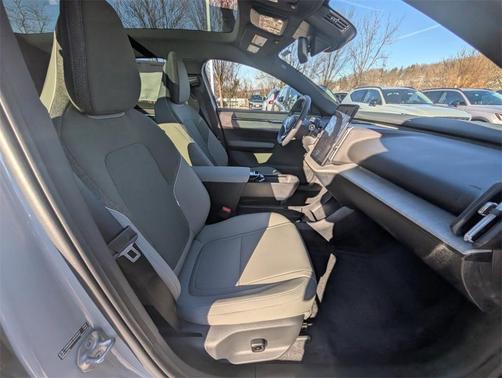 2026 Volvo EX30 TWIN MOTOR CROSS COUNTRY ULTRA