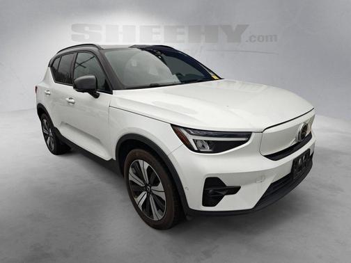 2023 Volvo XC40 Recharge Pure Electric Twin Plus