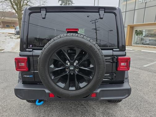 2024 Jeep Wrangler 4xe Sahara
