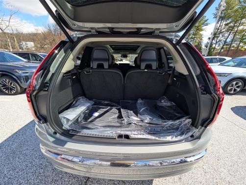 2026 Volvo XC90 B6 Ultra 7-Seater