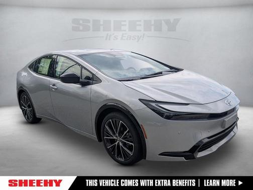 2025 Toyota Prius XLE