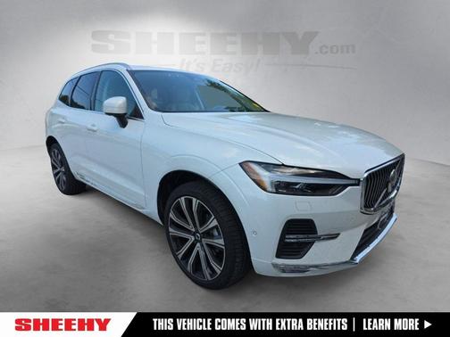 2023 Volvo XC60 B5 Ultimate Bright Theme