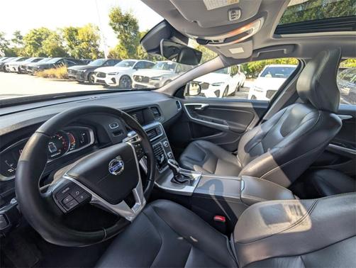 2016 Volvo S60 T5 Premier