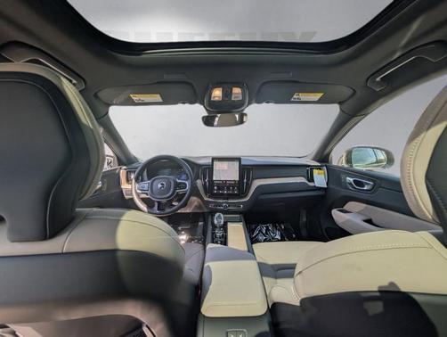 Denim Blue Metallic 2026 Volvo XC60 Plug-In Hybrid T8 Plus