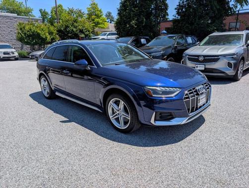 Navarra Blue Metallic 2021 Audi A4 allroad 45 quattro Premium