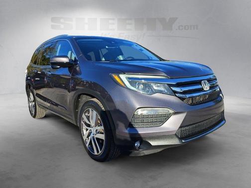 Modern Steel Metallic 2017 Honda Pilot Touring