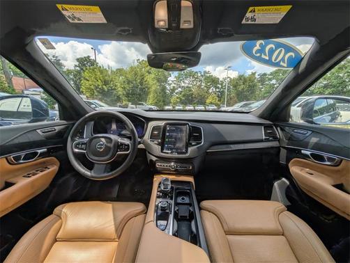 2023 Volvo XC90 B6 Ultimate 7-Seater