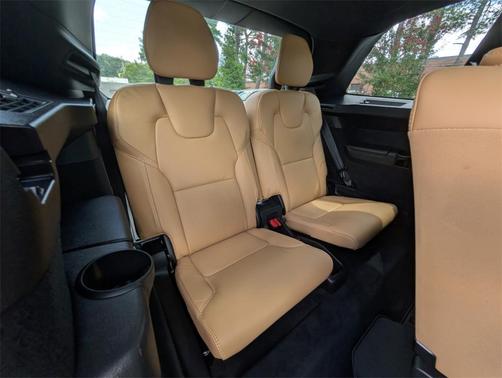 2023 Volvo XC90 B6 Ultimate 7-Seater