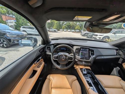 2023 Volvo XC90 B6 Ultimate 7-Seater
