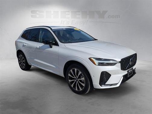 2025 Volvo XC60 B5 Plus