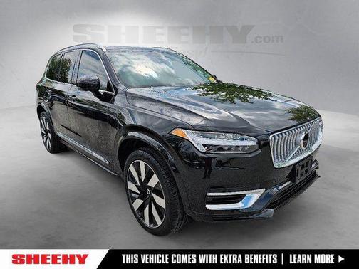 Onyx Black Metallic 2023 Volvo XC90 Recharge Plug-In Hybrid T8 Ultimate Bright Theme 7-Seater