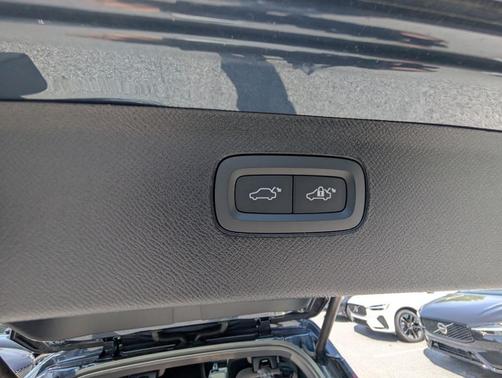 Denim Blue Metallic 2026 Volvo XC90 B6 Plus 6-Seater