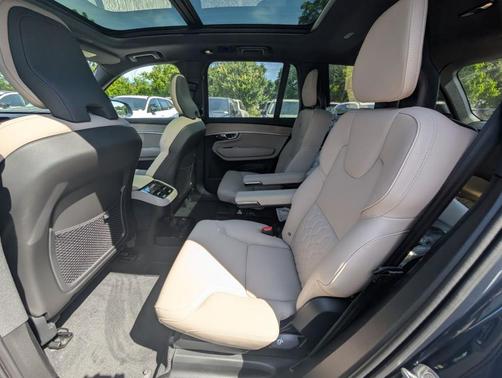 Denim Blue Metallic 2026 Volvo XC90 B6 Plus 6-Seater