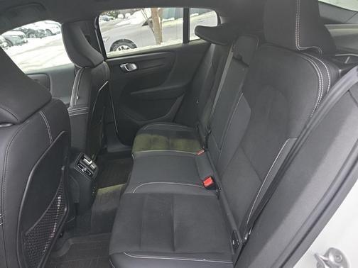 2023 Volvo C40 Recharge Pure Electric Twin Ultimate