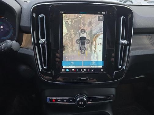 2023 Volvo C40 Recharge Pure Electric Twin Ultimate