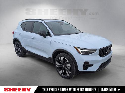 2026 Volvo XC40 B5 Ultra